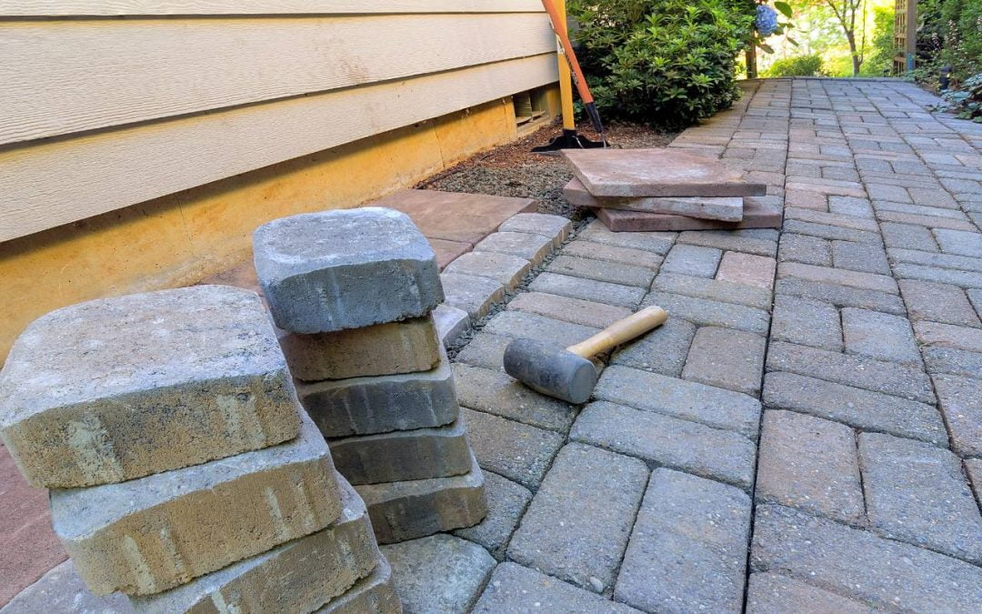 Enhance Curb Appeal: Hardscaping Tips